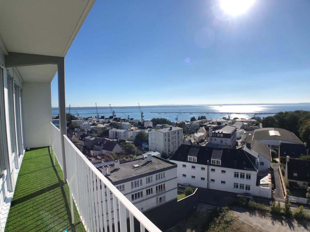 Superbe Appartement Avec Une Vue Mer Panoramique Брест Екстер'єр фото